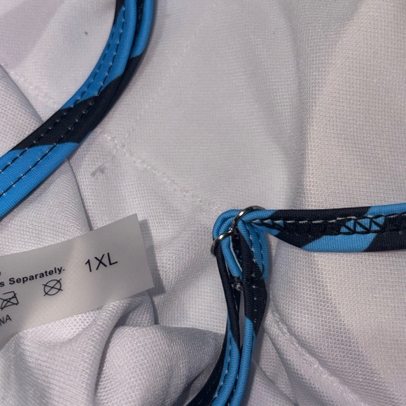 2 Women one Piece Swimsuits (2) - Picture 5 of 6